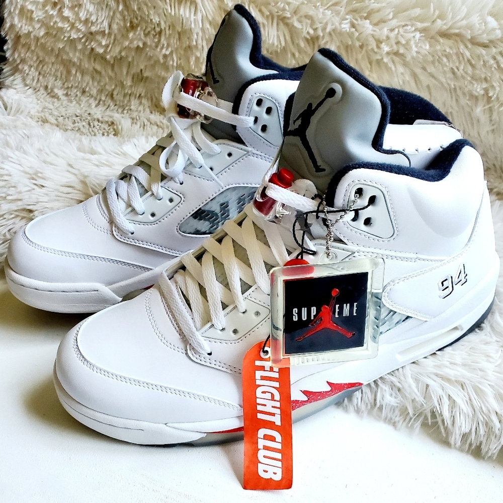 Jordan 5 White Retro Supreme's - Picture 3 of 10